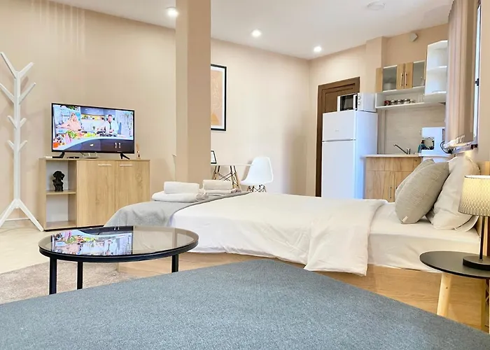 Apartament For 4 Guests Next To Mall & Free Street Parking Stara Zagora